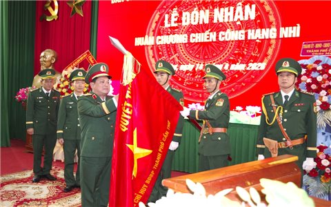 Bộ đội Biên phòng TP. Cần Thơ đón nhận Huân chương Chiến công hạng Nhì