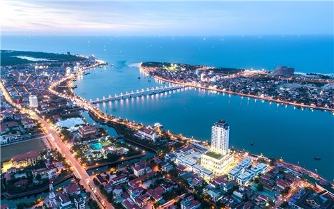 "Cú hích kép" cho du lịch Quảng Trị