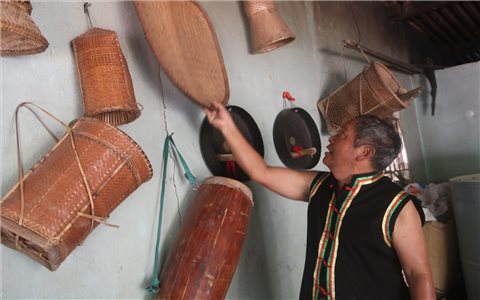 Nghệ nhân Ưu tú Dương Lai: Giữ được văn hóa là giữ được gốc rễ của dân tộc mình