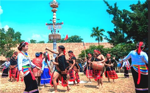 Đề xuất chọn ngày 24/11 hằng năm là "Ngày Văn hóa Việt Nam"