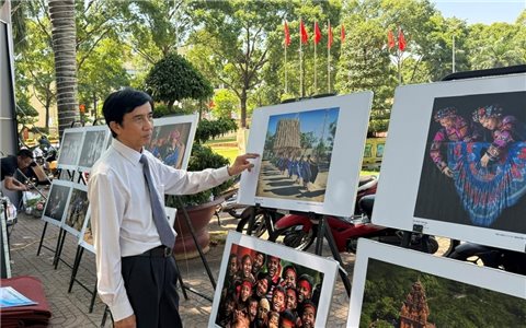 Văn hóa các DTTS là “mỏ vàng” của nghệ thuật nhiếp ảnh.