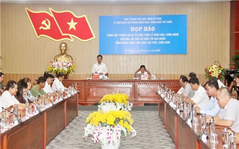 Cà Mau: Tạo khác biệt ở cách “đưa công nghệ xuống gần người dân”