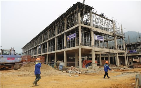 Công trình trường nội trú liên cấp vùng biên Nghệ An: Vượt khó chạy đua tiến độ