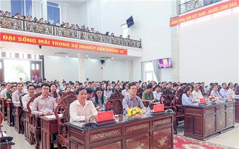 Hội nghị quán triệt, triển khai các văn bản của Ban Bí thư về công tác dân tộc, tôn giáo trong giai đoạn mới