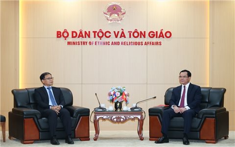 Thúc đẩy hợp tác thực chất giữa Bộ Dân tộc và Tôn giáo và Văn phòng Thủ tướng Lào