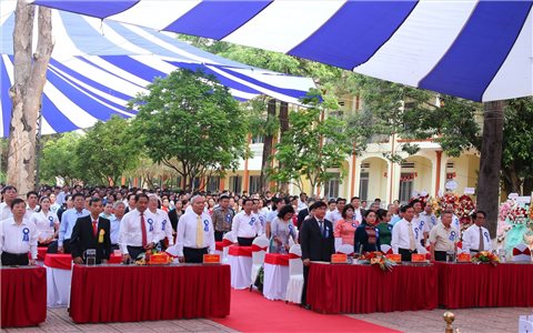 Nửa thế kỷ nâng bước học sinh DTTS trên hành trình tri thức