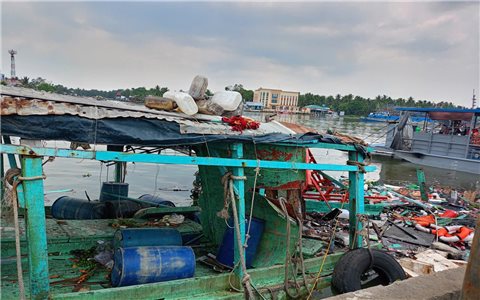 An Giang: Tàu cá cháy lớn khiến 7 người bị thương, thiệt hại khoảng 1,5 tỷ đồng