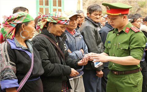 Quyết tâm xây dựng "xã không ma túy" nơi vùng cao Lào Cai