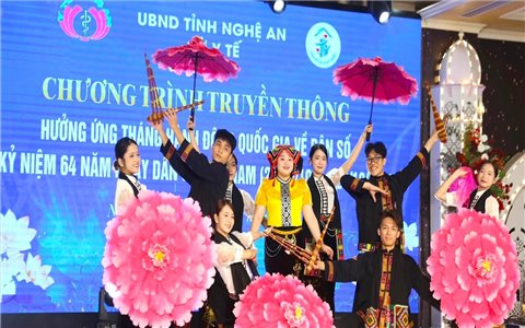 Sắc màu văn hóa lan tỏa thông điệp dân số tại Nghệ An