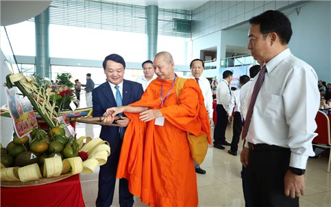 Vĩnh Long: Người có uy tín tiếp tục phát huy vai trò “cầu nối” quan trọng giữa ý Đảng - lòng dân