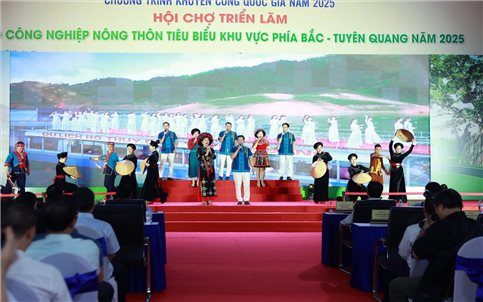 Tuyên Quang bứt phá trong xây dựng nông thôn mới, đô thị văn minh