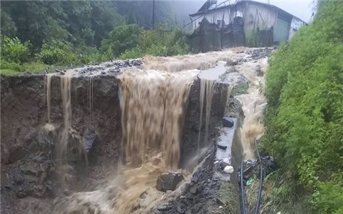 Mưa lớn gây nhiều thiệt hại ở Lai Châu và Lào Cai