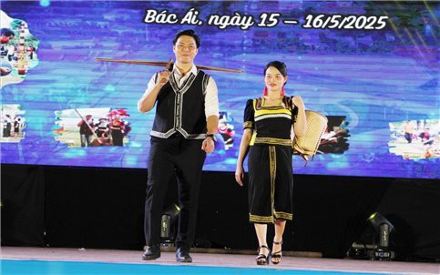 Hội thi văn hóa Raglay và văn nghệ dân gian tại Ninh Thuận