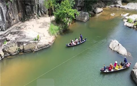 Hầm Hô - Viên ngọc xanh giữa lòng đất võ!