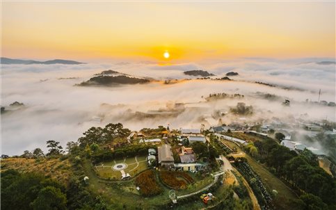 Đi du lịch - Liệu trình chữa lành và khai mở văn hóa