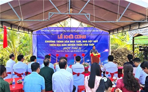 Cà Mau: Tiếp tục đẩy nhanh tiến độ thực hiện chương trình xóa nhà tạm, nhà dột nát