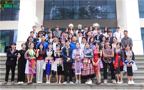 Hẹn nhau tại "Tết Mông Xuống Phố - Xyoo Tshiab Nram Nroog 2026"