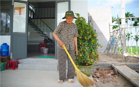 Xuân ấm trong những căn nhà mới nơi “rốn lũ”