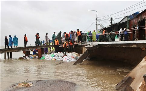 Sạt lở bờ sông nghiêm trọng, cần sớm gia cố tuyến kè An Lương trước mùa mưa bão