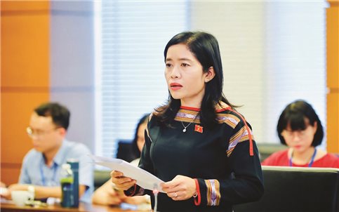 Những đóa pơlang của đại ngàn