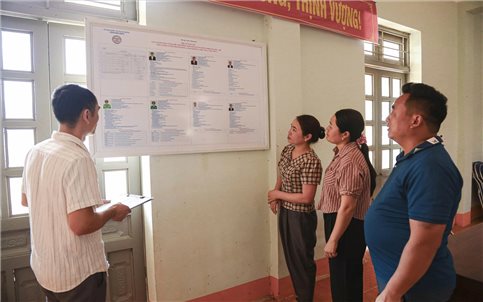 Niềm tin tôn giáo hòa cùng trách nhiệm công dân trong ngày bầu cử