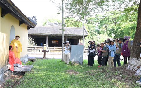 Nhiếp ảnh gia quốc tế trải nghiệm, quảng bá vẻ đẹp miền Trung Việt Nam