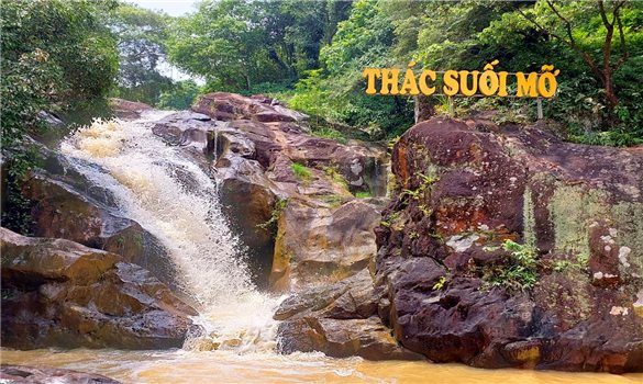 Suối Mỡ - vẻ đẹp kỳ thú giữa vùng Đông Bắc