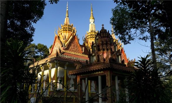 Prasat Kong - Ngôi chùa cổ nhất miền Tây