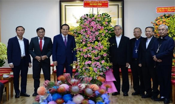 Bộ trưởng Dân tộc và Tôn giáo Đào Ngọc Dung chúc mừng Đại hội Hội đồng Giám mục Việt Nam