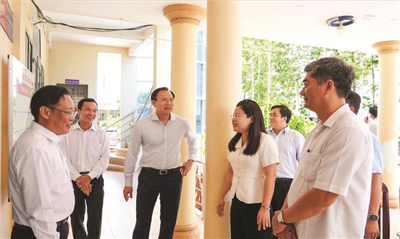 Triển khai chính quyền hai cấp: Giải “bài toán” nhân sự mảng công tác dân tộc, tôn giáo ở cơ sở