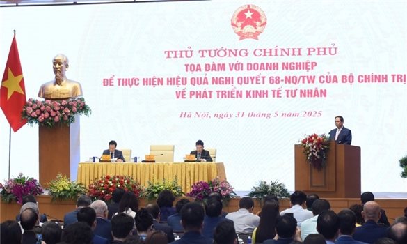 Nỗ lực đồng hành phát triển kinh tế tư nhân, phát triển đất nước nhanh và bền vững