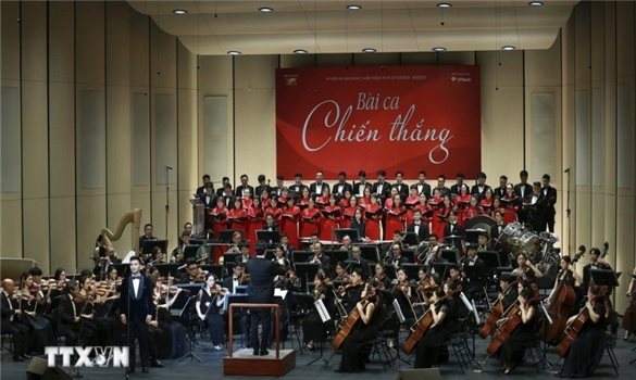 Bản hùng ca về lòng yêu nước và khát vọng chiến thắng