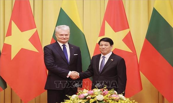 Chủ tịch nước Lương Cường hội đàm với Tổng thống Lithuania Gitanas Nauseda