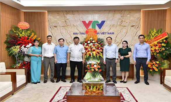 Lãnh đạo Bộ Dân tộc và Tôn giáo chúc mừng các cơ quan thông tấn, báo chí nhân kỷ niệm 100 năm Ngày Báo chí Cách mạng Việt Nam