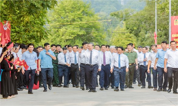 Tổng Bí thư Tô Lâm dự Lễ khánh thành Tượng đài Bác Hồ ở Tân Trào