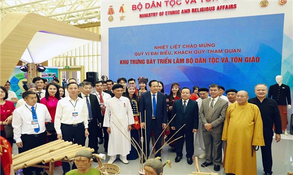 Ấn tượng Khu trưng bày của Bộ Dân tộc và Tôn giáo: "Đồng hành -Hòa hợp -Phát triển"