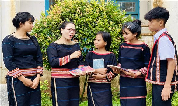 “Gieo mầm” tự hào văn hóa dân tộc trong trường học