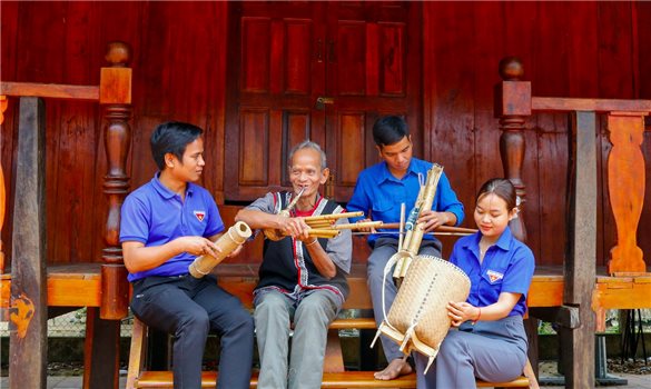 Giữ "ngọn lửa" nghề cho các nghệ nhân ưu tú