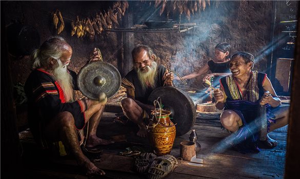 Số hóa di sản văn hóa phi vật thể DTTS: Đường mới đã mở, đi không dễ