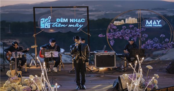 Mô hình đa sân khấu tại tuần lễ âm nhạc điện tử Việt Nam VEW 2018  Trip To  The Moon Đưa Việt Nam h  Yeah1 Music