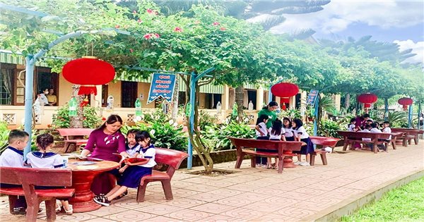 Mô hình Thư viện thân thiện hướng đến xây dựng thói quen đọc sách cho học sinh tiểu học Sách và Thiết bị Giáo dục Miền Nam #39 Mô hình Thư viện thân thiện hướng đến xây dựng thói quen đọc sách cho học sinh tiểu học Sách và Thiết bị Giáo dục Miền Nam
