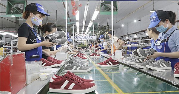 Việt Nam đứng thứ hai thế giới về xuất khẩu da giày