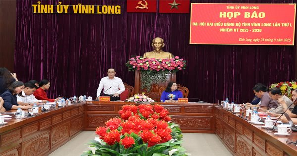 Vĩnh Long hướng tới trở thành trung tâm kinh tế biển, năng lượng tái tạo của vùng