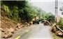 Sơn La: Sạt lở đá trên Quốc lộ 37 gây ùn tắc giao thông cục bộ