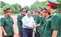 Thủ tướng thăm lực lượng vũ trang tỉnh Đắk Lắk, yêu cầu luôn sẵn sàng chiến đấu ở mức cao nhất