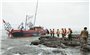 Quảng Trị: Ứng cứu thành công tàu cá và 10 thuyền viên gặp nạn trên biển