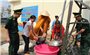 Đắk Lắk: Bộ đội giúp người dân vùng biên qua cơn khát...
