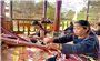 Gia Lai: Truyền dạy nghề dệt thổ cẩm, chỉnh chiêng Ba Na