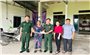Chiến sĩ Biên phòng Quảng Đức mang Xuân đến với đồng bào