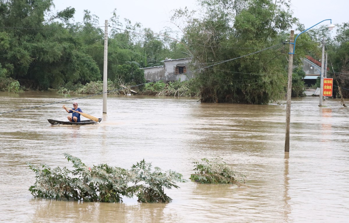 Nam Trung Bộ: Khẩn trương ứng phó “bão chồng bão” 1